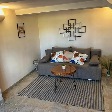катрин Apartment Veliko Tarnovo